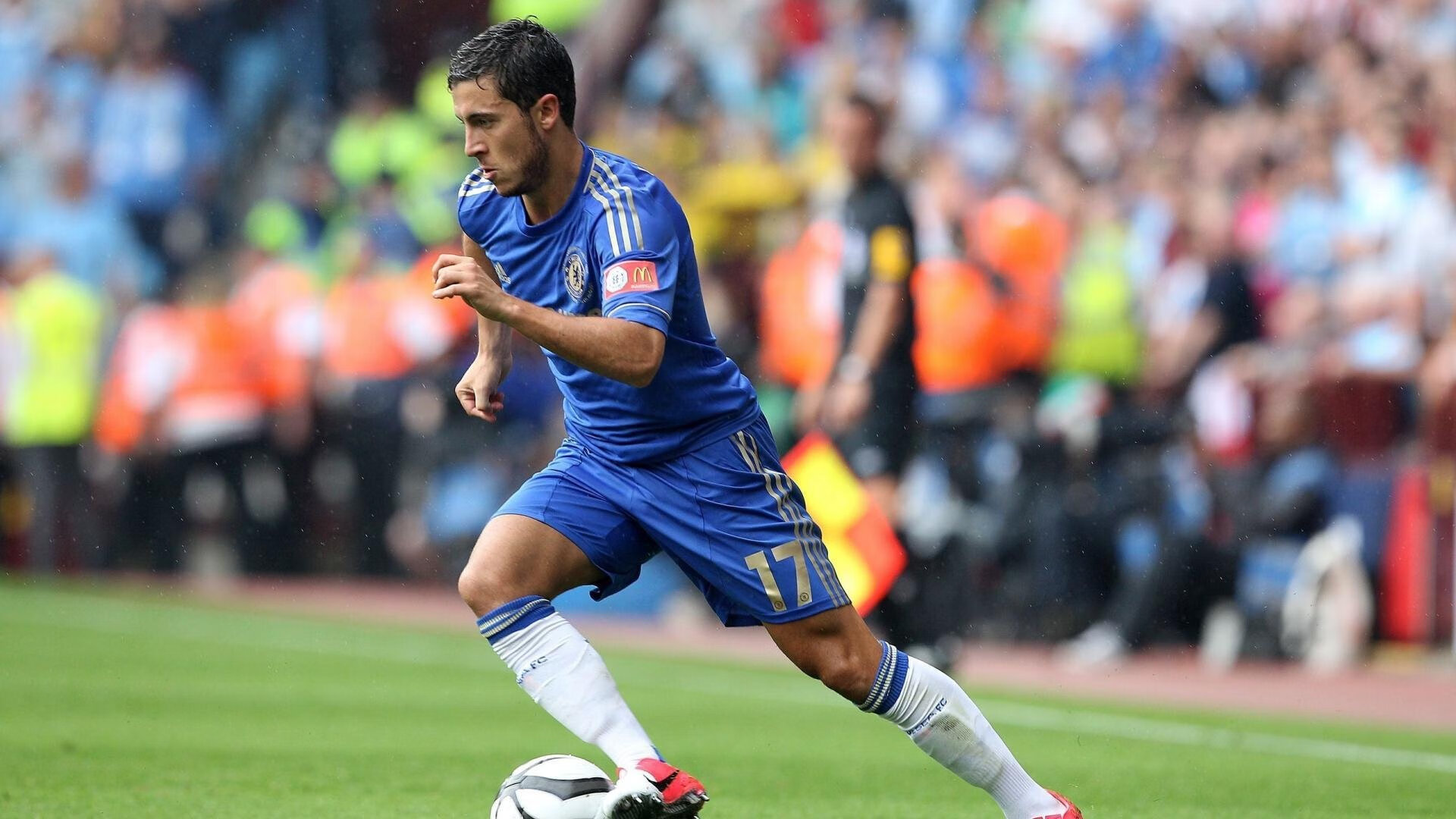 威尔士橄榄球赛季观众人数屡创新高，威尔士球员